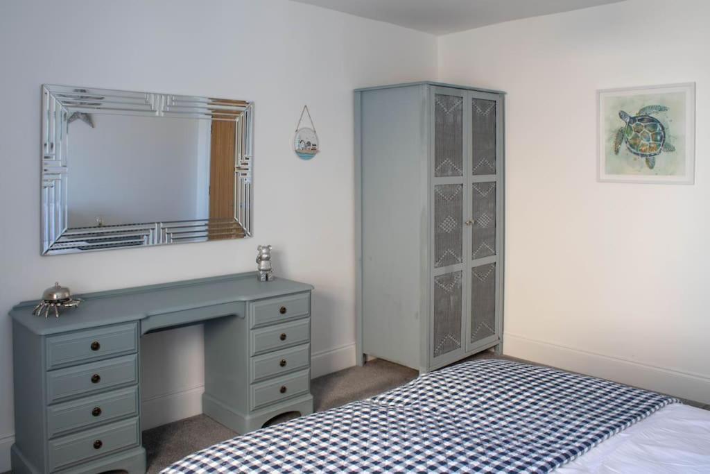 Lovely 2- Bedroom Apartment With Stunning Sea Views Worthing Eksteriør billede