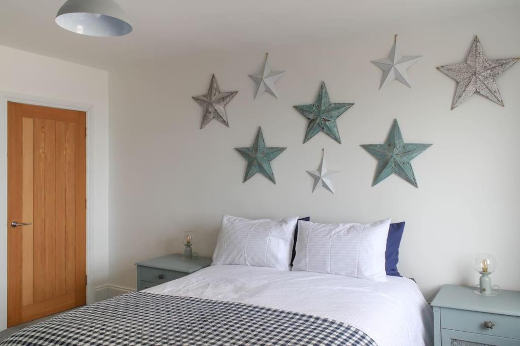 Lovely 2- Bedroom Apartment With Stunning Sea Views Worthing Eksteriør billede