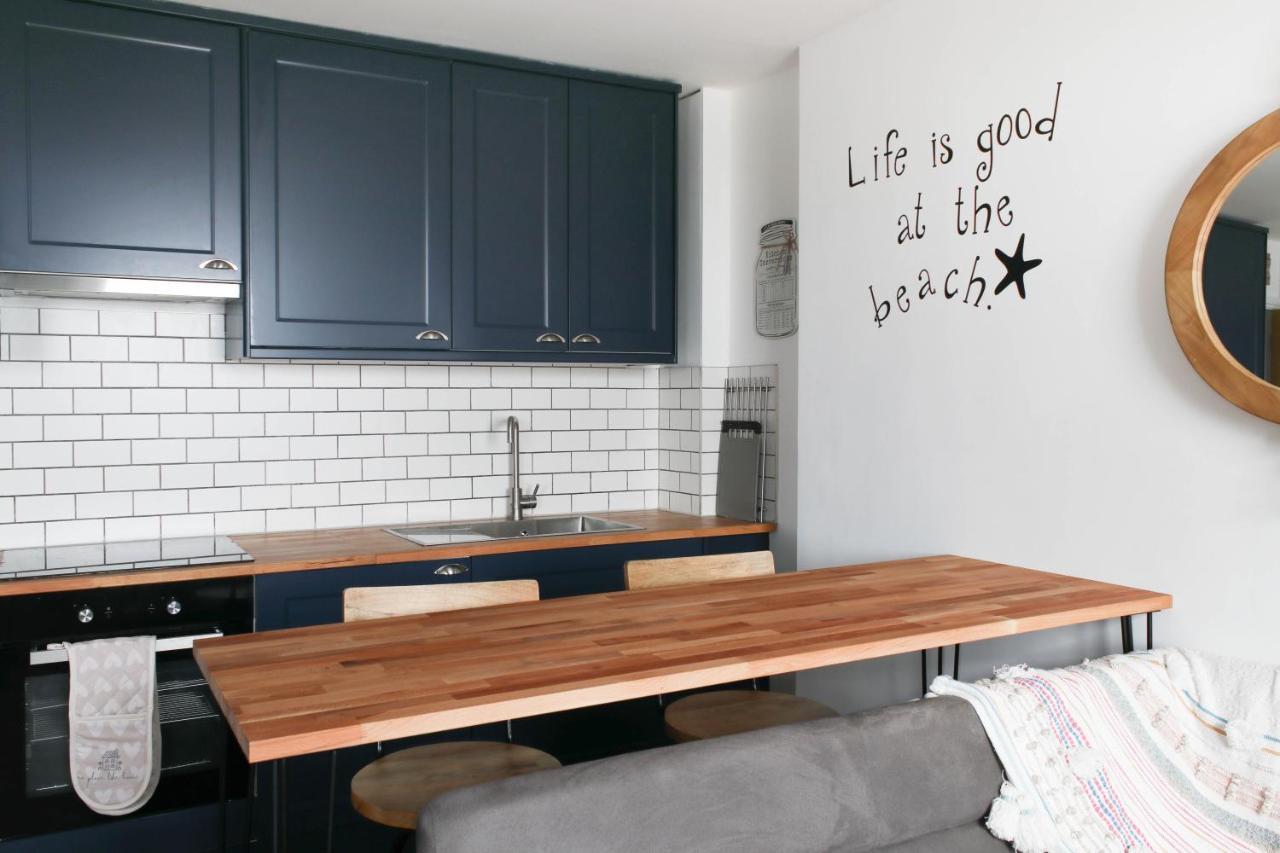 Lovely 2- Bedroom Apartment With Stunning Sea Views Worthing Eksteriør billede