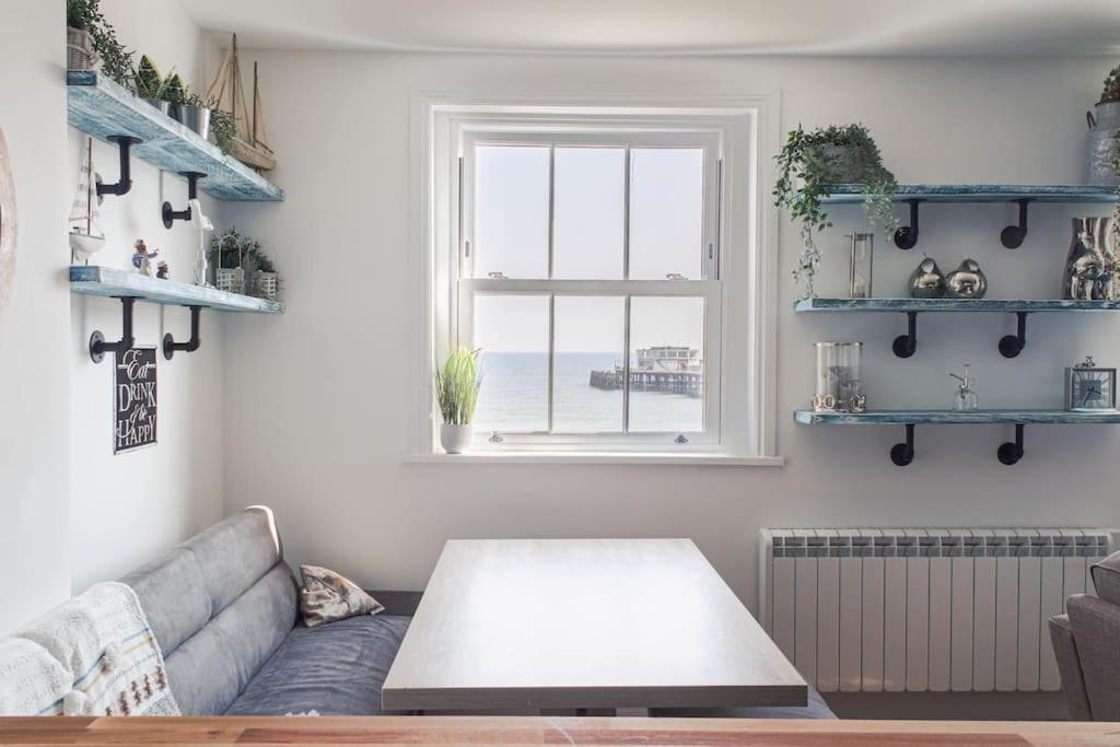 Lovely 2- Bedroom Apartment With Stunning Sea Views Worthing Eksteriør billede