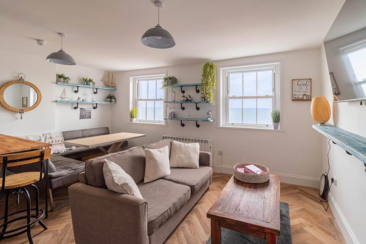 Lovely 2- Bedroom Apartment With Stunning Sea Views Worthing Eksteriør billede