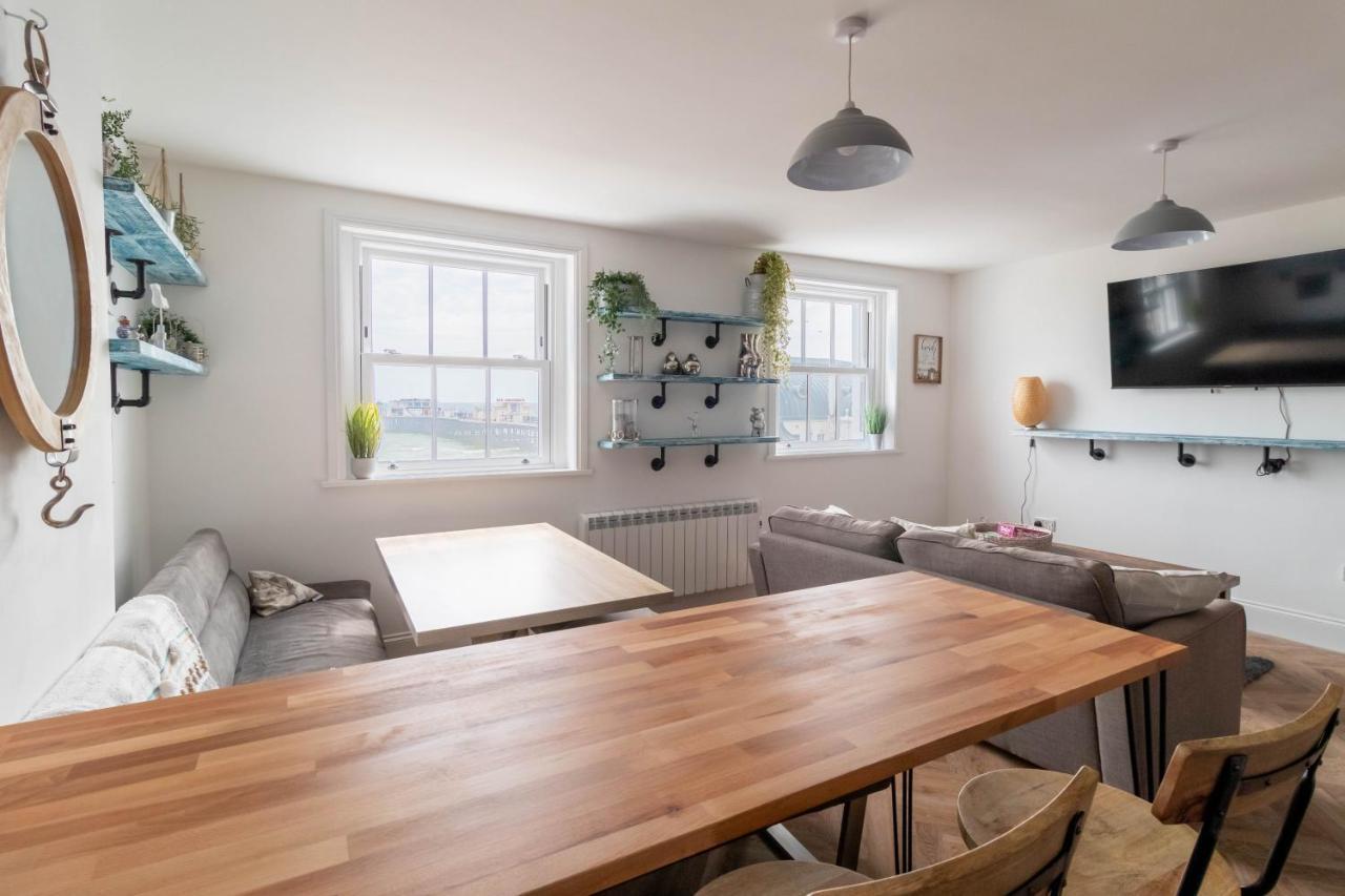 Lovely 2- Bedroom Apartment With Stunning Sea Views Worthing Eksteriør billede