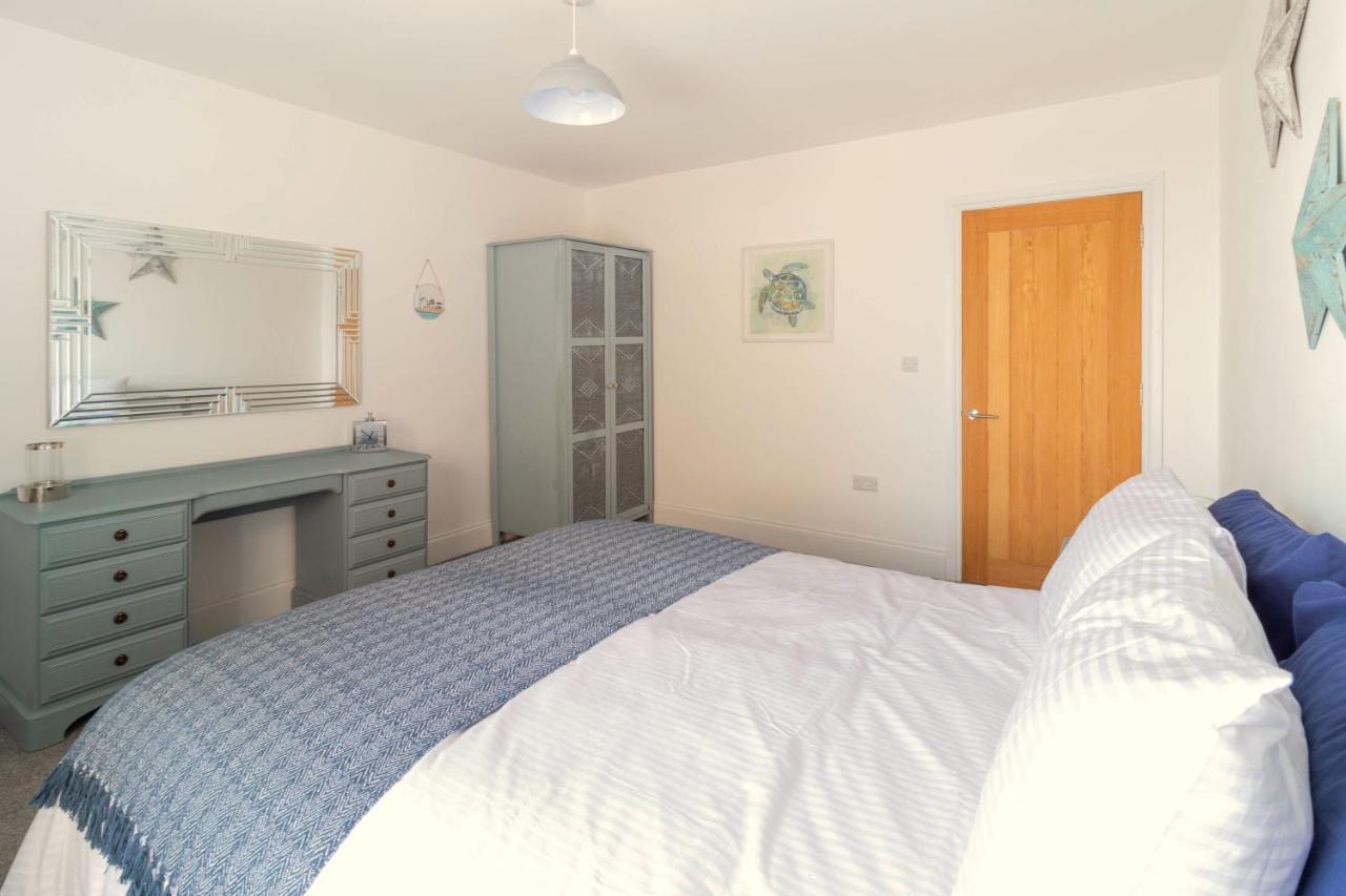 Lovely 2- Bedroom Apartment With Stunning Sea Views Worthing Eksteriør billede