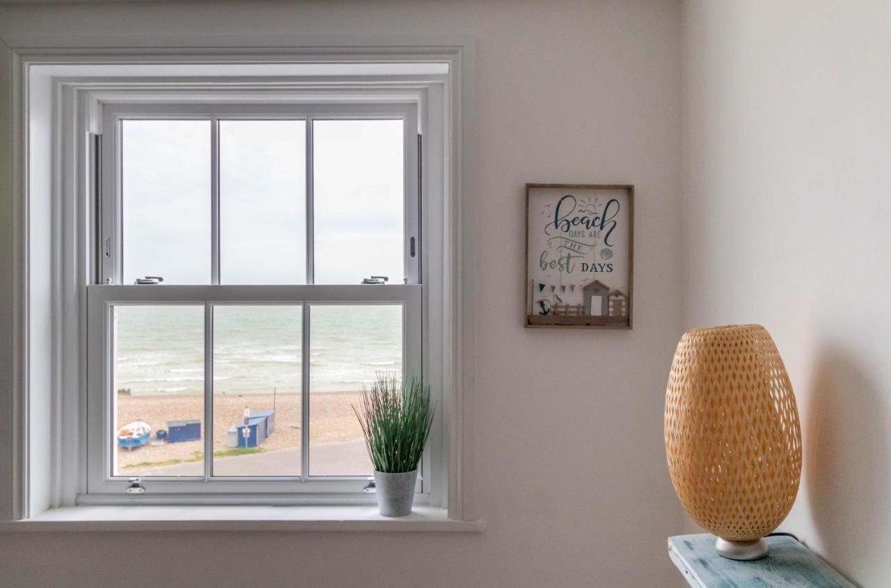 Lovely 2- Bedroom Apartment With Stunning Sea Views Worthing Eksteriør billede