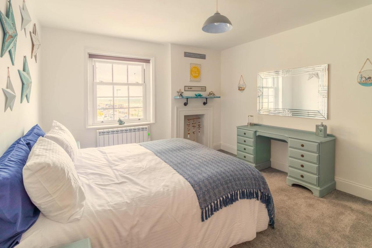 Lovely 2- Bedroom Apartment With Stunning Sea Views Worthing Eksteriør billede